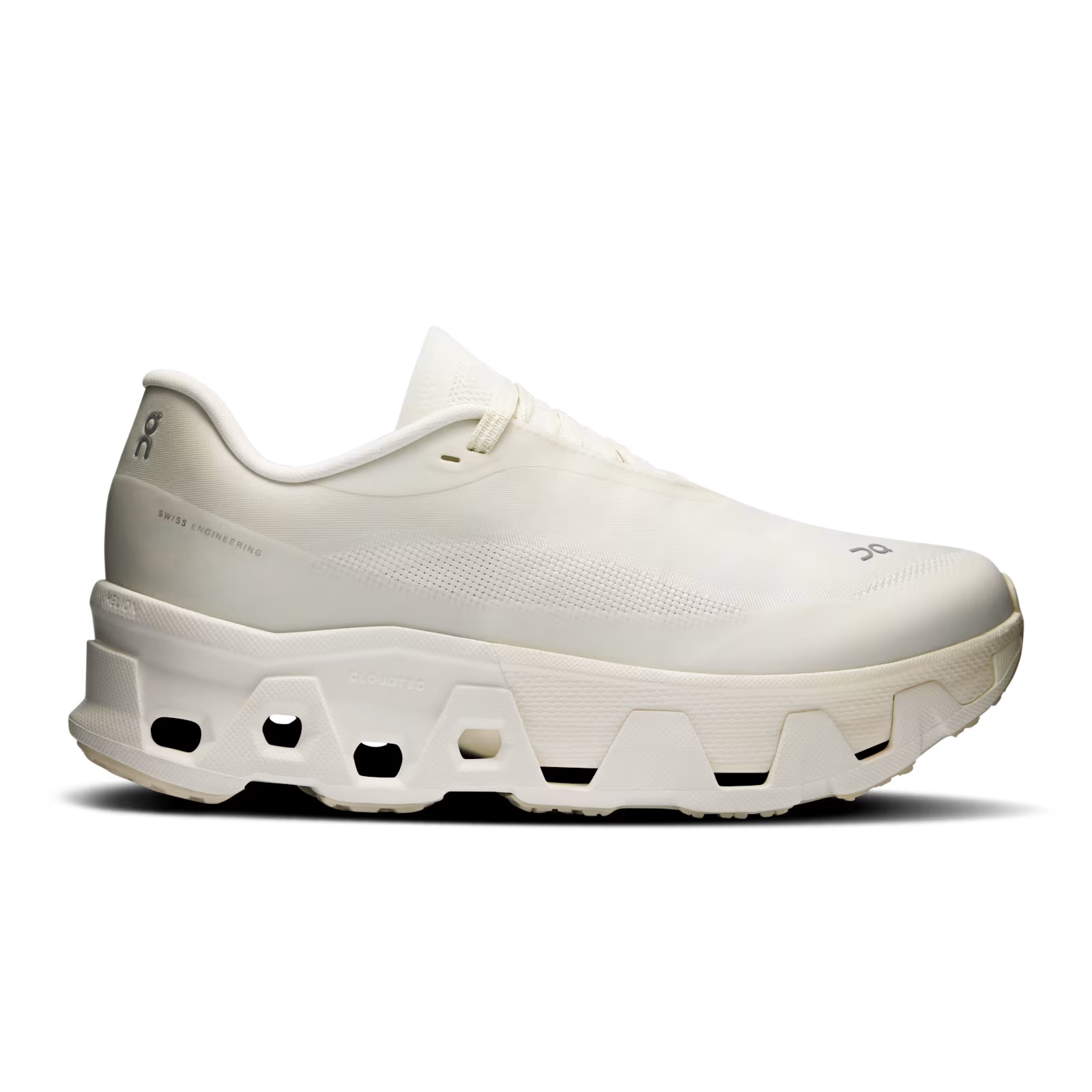 Tênis On Running Cloudmonster Hyper PAF