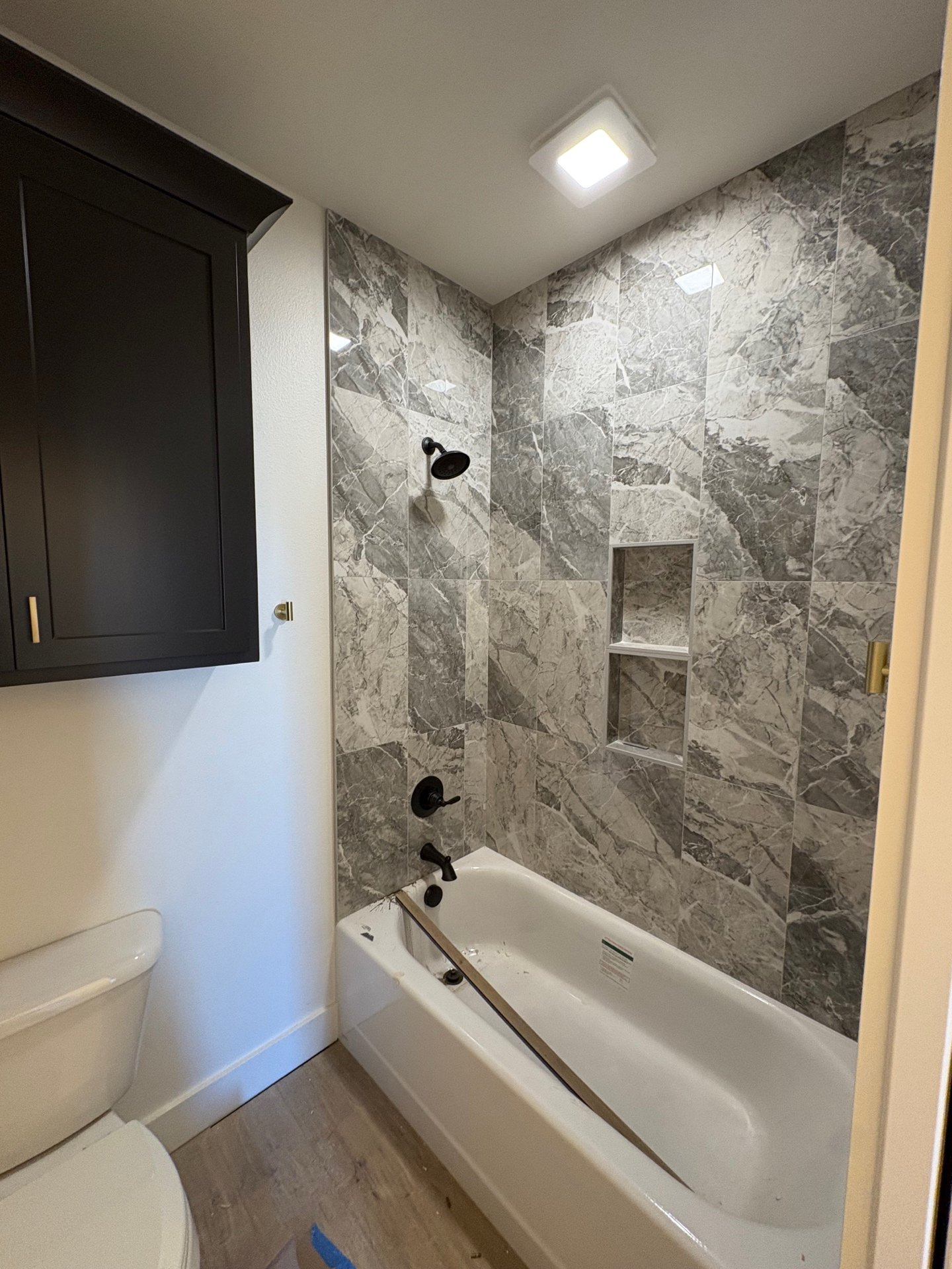 Modern Craftsman Home - Thumbnail 9