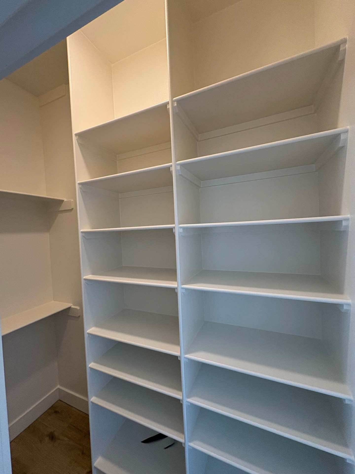 Modern Craftsman Home - Thumbnail 11