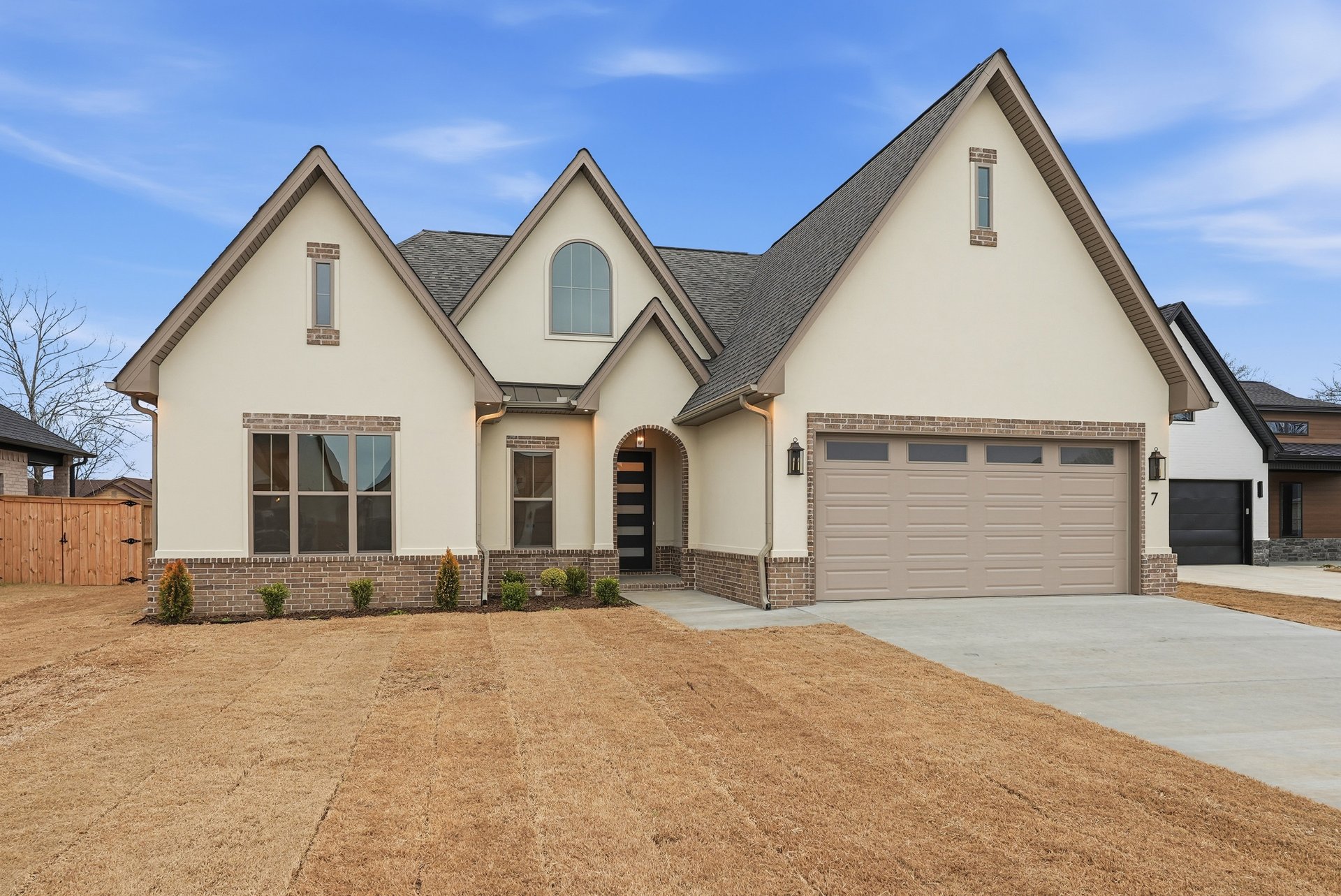 East Meadows New Construction - Thumbnail 2