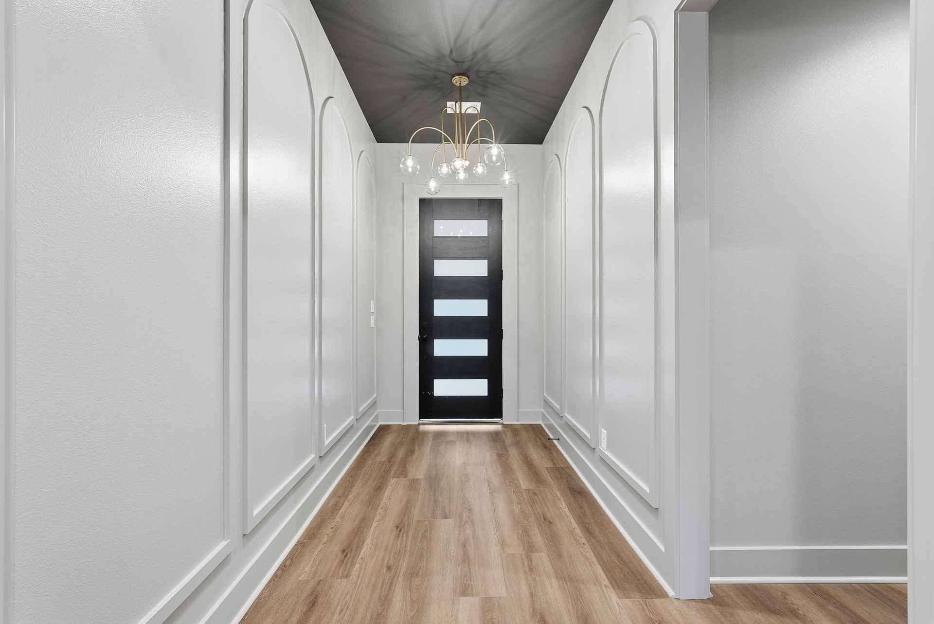 East Meadows New Construction - Thumbnail 4