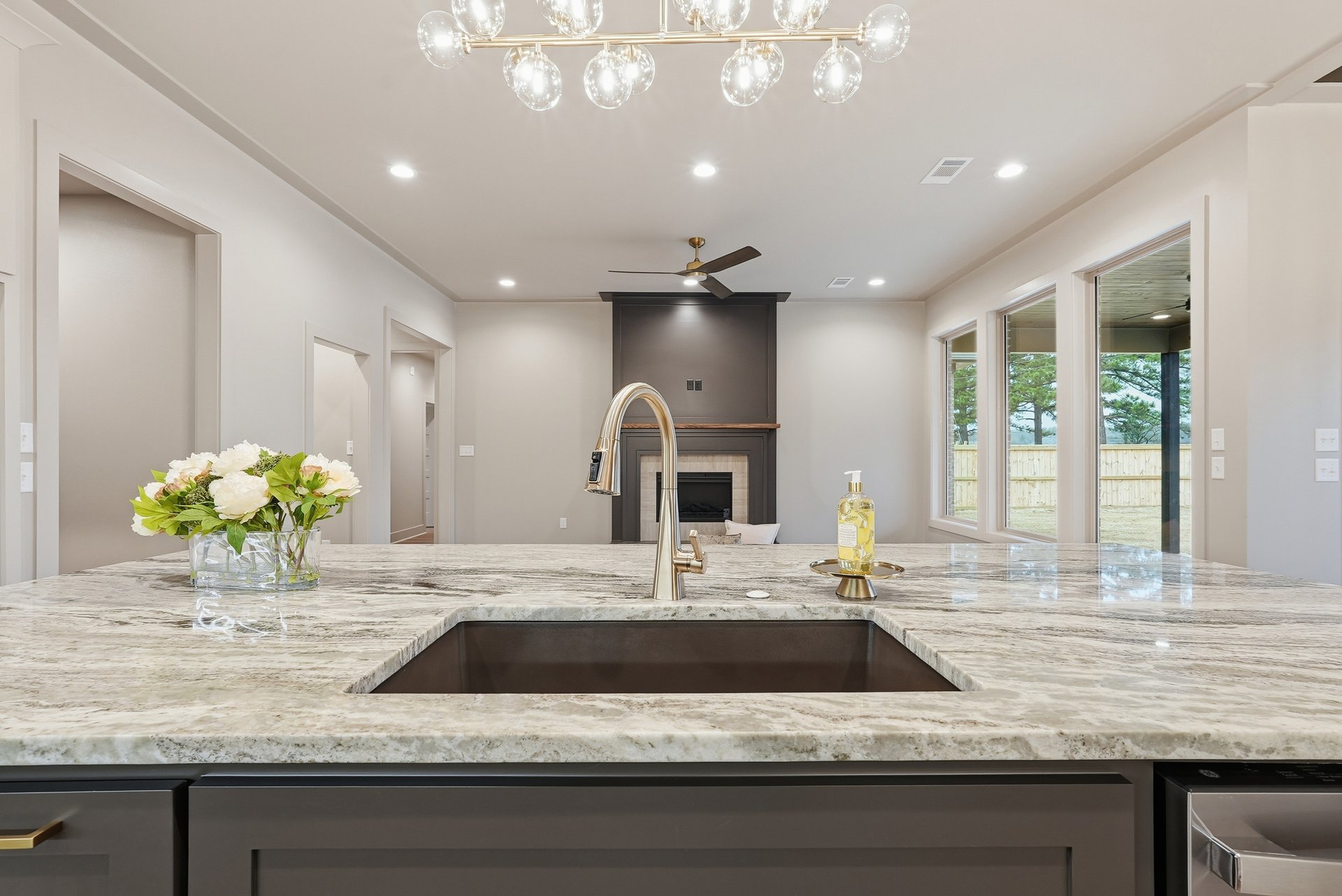 East Meadows New Construction - Thumbnail 18