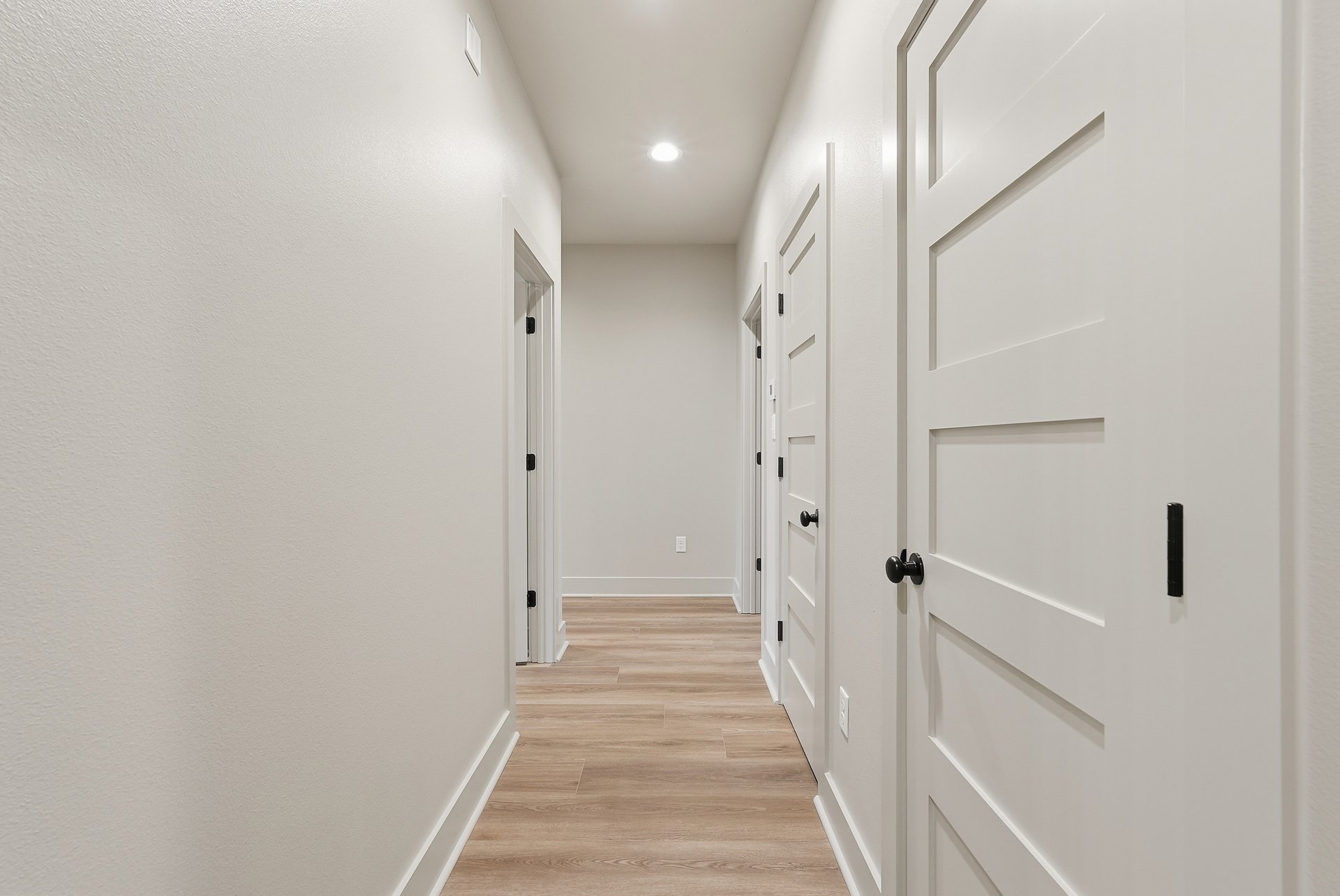 East Meadows New Construction - Thumbnail 24