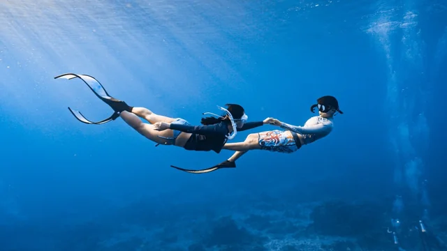 探索海洋的兩種方式