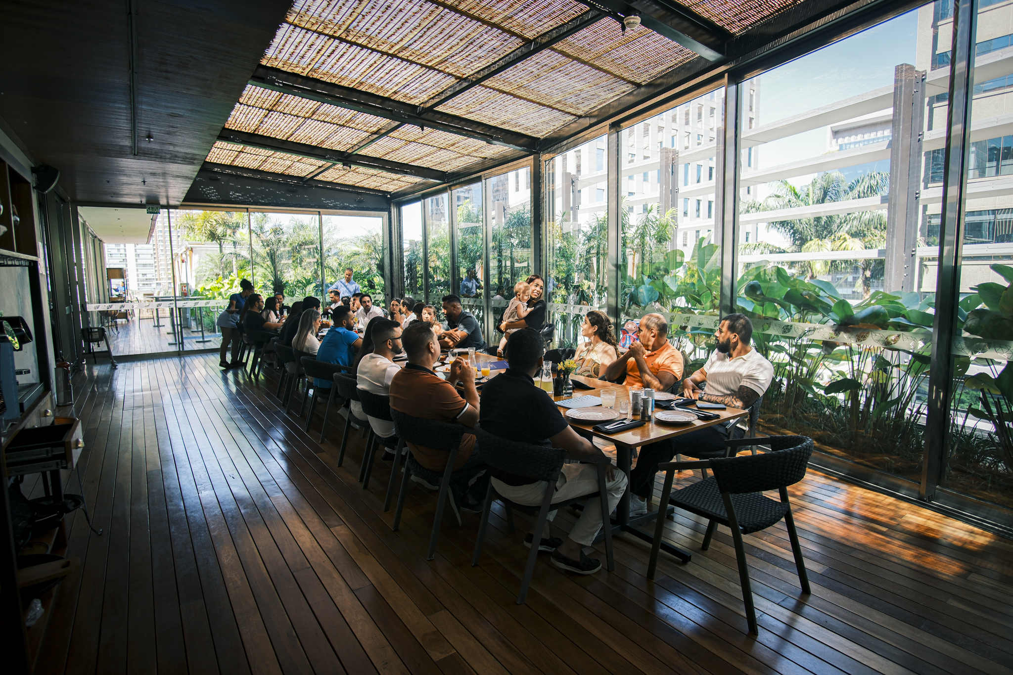Almoço de Negócios - Kaique Arakelian