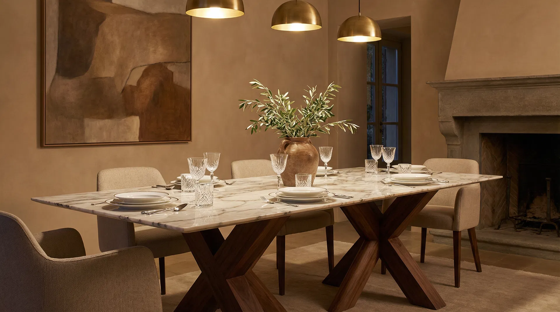 Aurora Dining Table 展示图