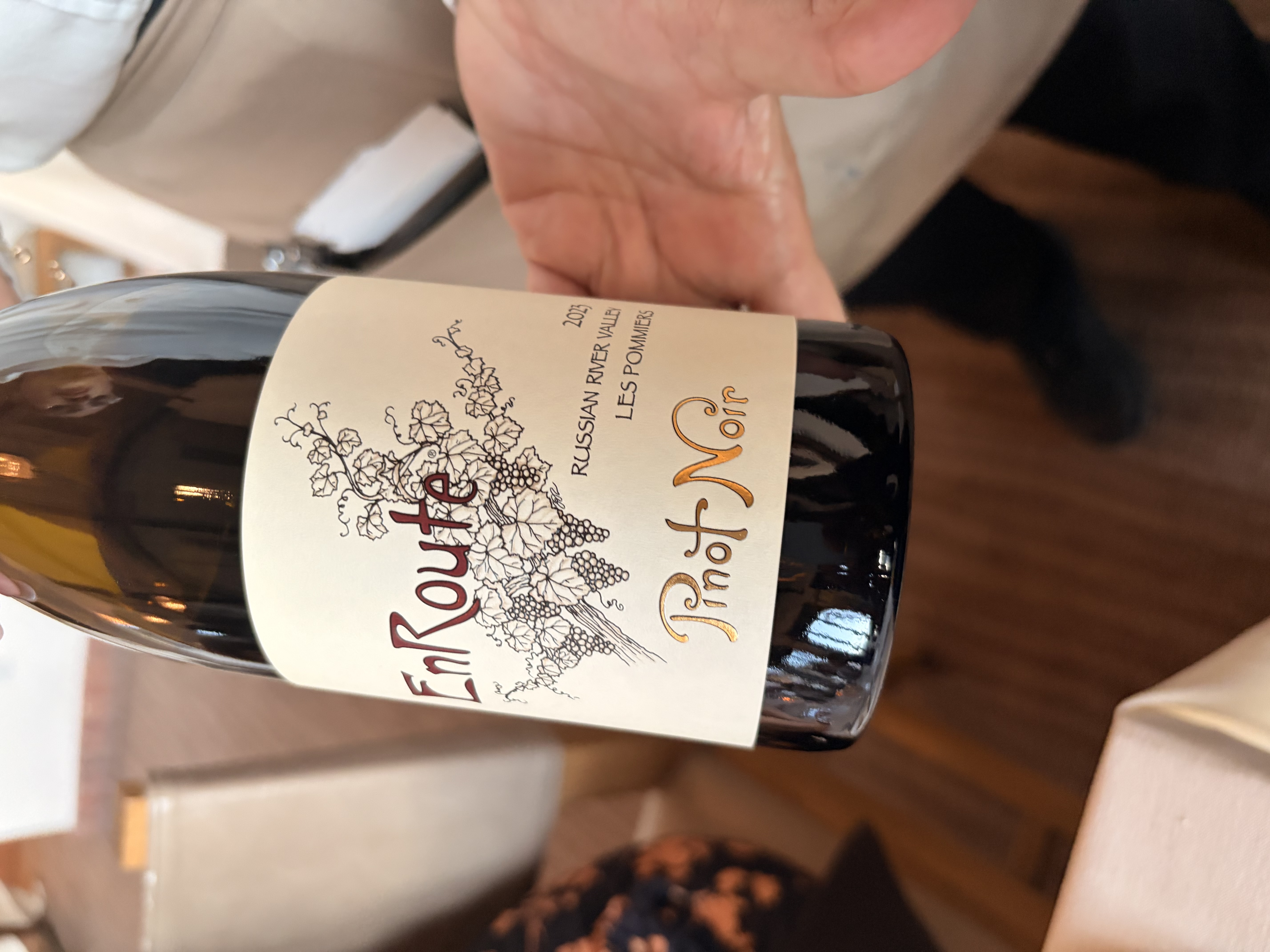 Les Pommiers Pinot Noir