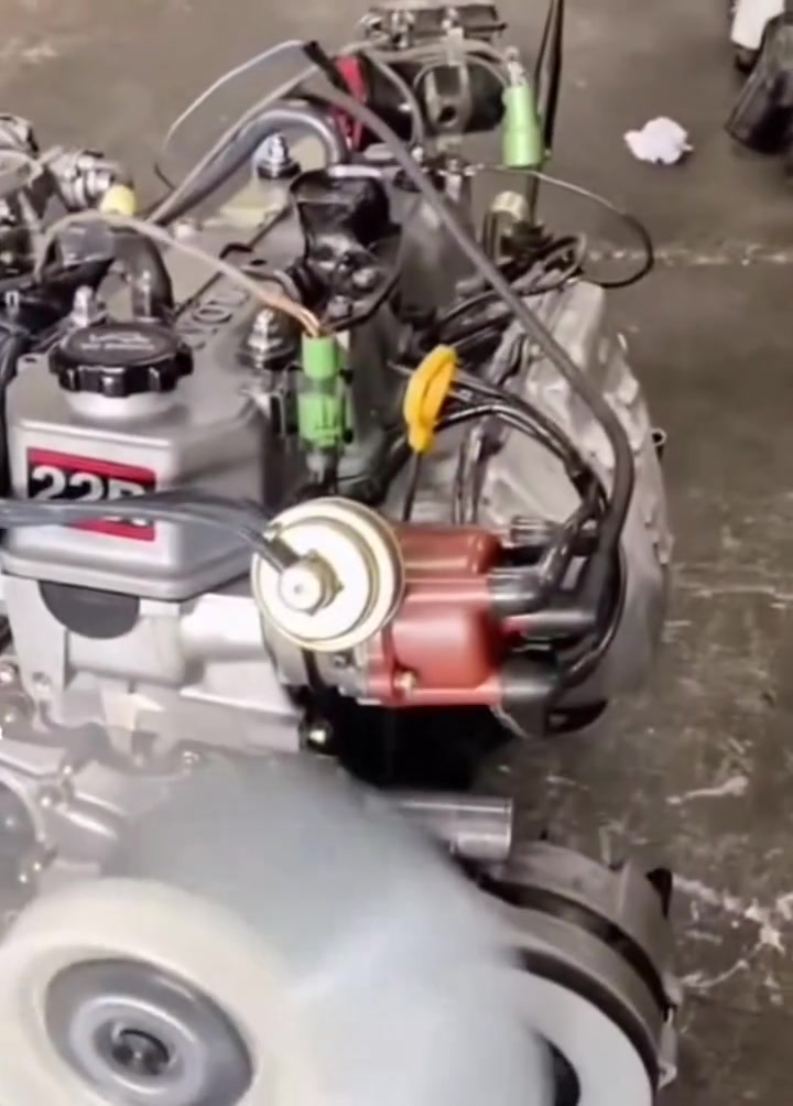 TOYOTA P/U MOTOR 22 R