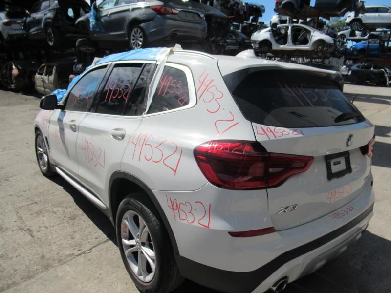 E977AA3CED0541059A925EC57DC54527011_web