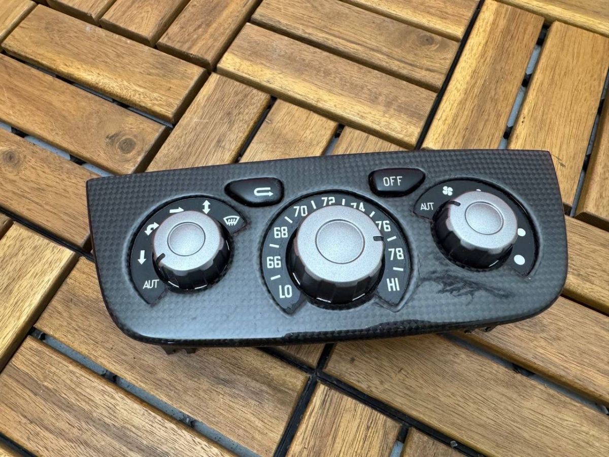 CONTROL DE AIRE ACONDICIONADO FERRARI F430 2006 - Imagen 1