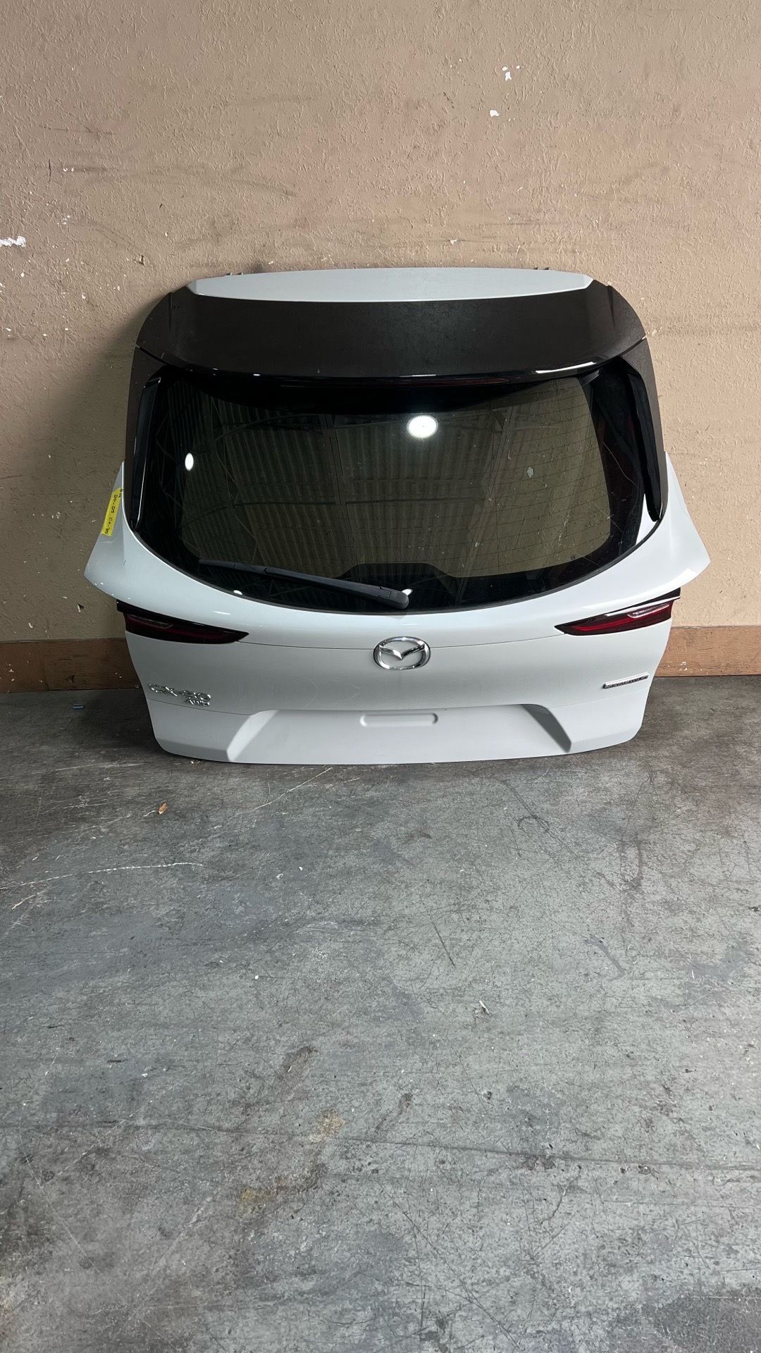 COMPUERTA TRASERA PARA MAZDA CX30 - Imagen 1