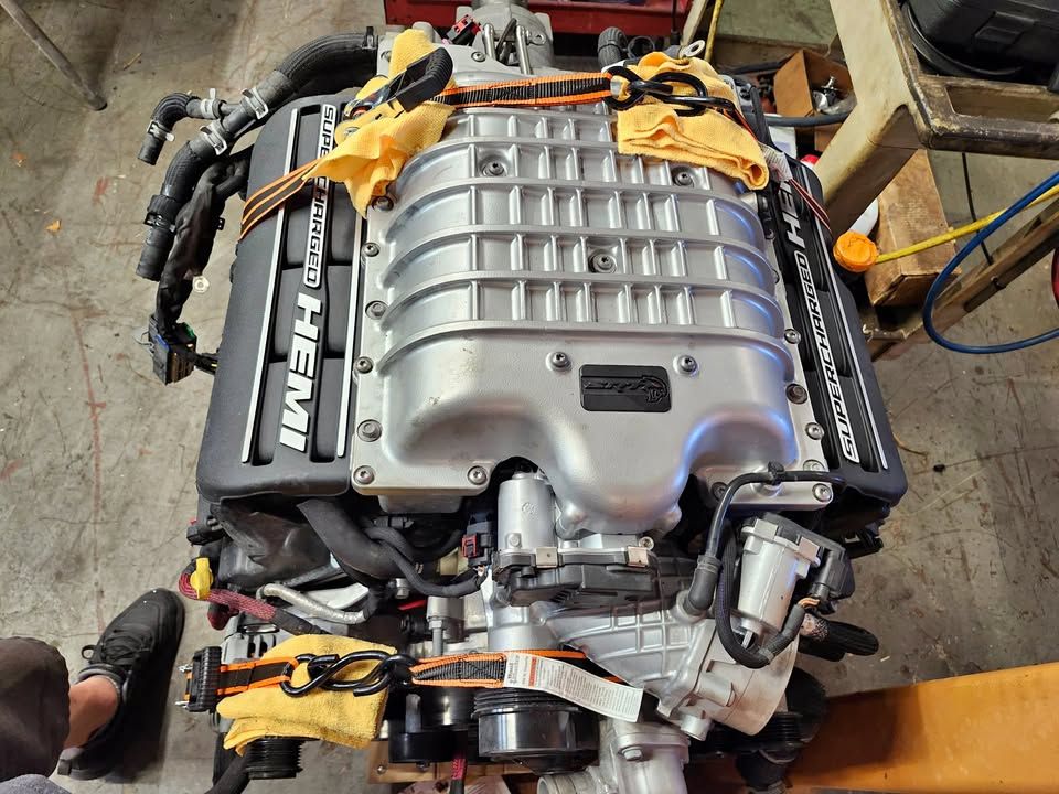 MOTOR Y TRANSMISIÓN + HARNESS ORIGINAL PARA 2021 Dodge Challenger - Imagen 1