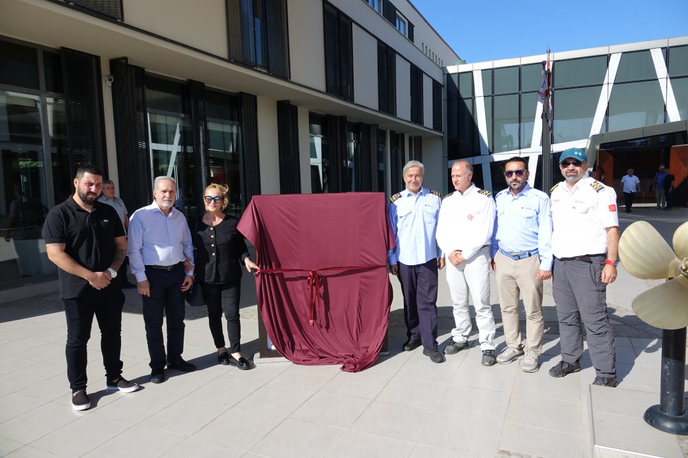  ANKAŞ-DEKAŞ Yarımca Kılavuzluk İstasyonu'na Kapt. Cafer Kıribrahim'in adı verildi