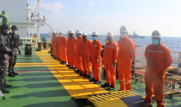 Strovolos'un mürettebatı Endonezya'da tutuklandı!