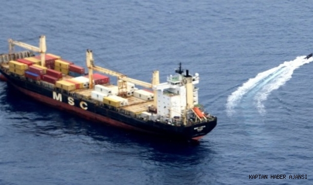 Gine Körfezi'nde korsan saldırısı: Rus donanması kurtardı!