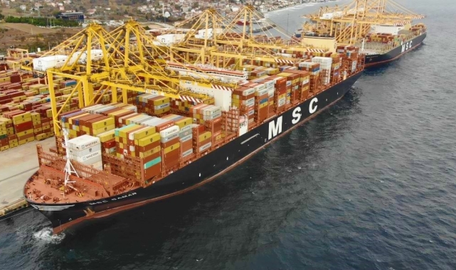 24 bin TEU taşıma kapasiteli dev gemi Tekirdağ'da!