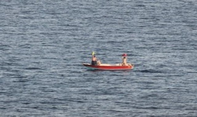 ABD Donanması, 2 İranlı balıkçıyı kurtardı