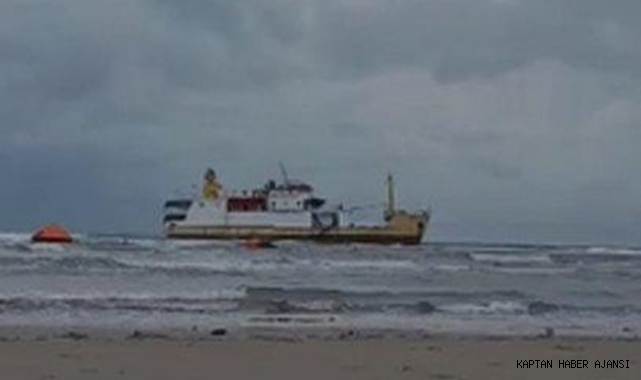 81 yolcu 18 mürettebat taşıyan feribot karaya oturdu!