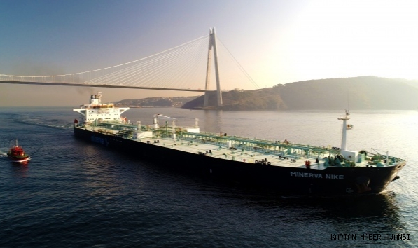 Türk boğazlarından transit geçen gemi sayısında düşüş!