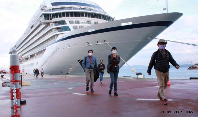 Kuşadası Limanı 2021 sezonunun son kruvaziyer gemisini ağırladı!