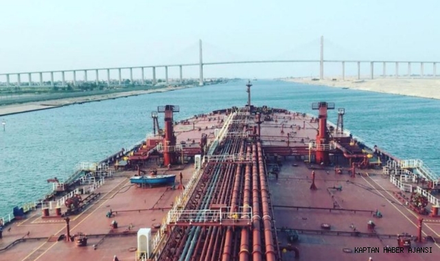 Süveyş Kanalı geçiş ücretine yüzde 10 zam!