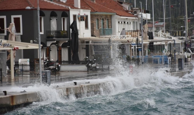 Ege Denizi'nde kuvvetli fırtına bekleniyor!