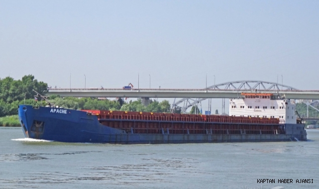 Ukrayna Türk gemisini Mariupol'da vurdu