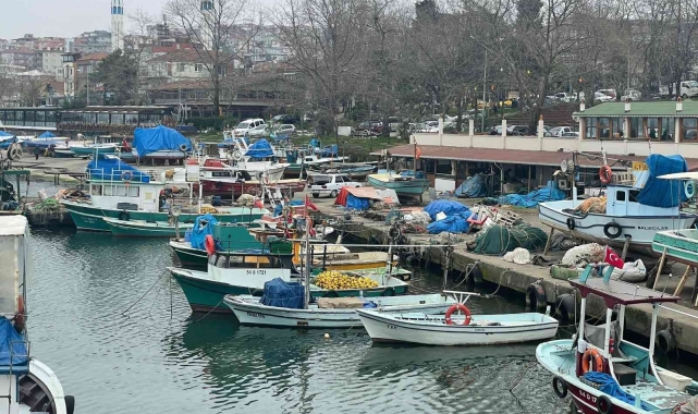 Denizlerde avlanma yasağı başladı