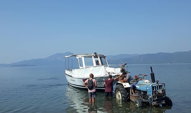 Eğitim sezonunu tamamlayan deniz araçları karaya çekildi