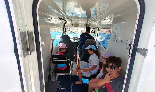 Denize sürüklenen teknenin yardımına Serdar 7M Radarı yetişti