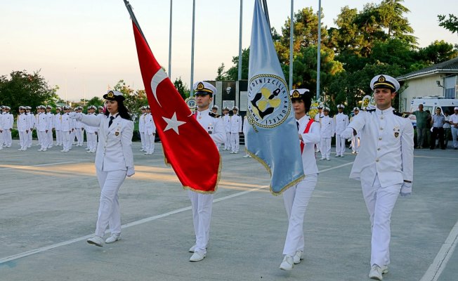 İTÜ Denizcilik Fakültesi ’nde Mezuniyet Coşkusu