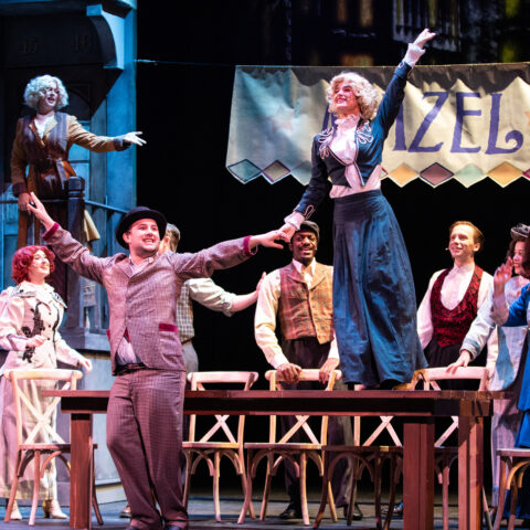 🎞️ 무대 속으로 풍덩! 공연관람