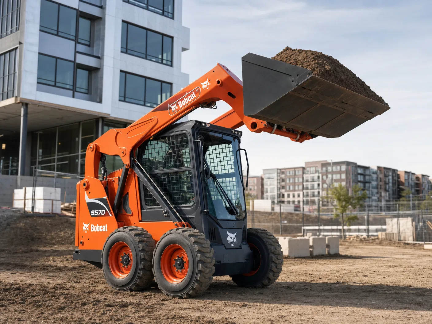 Mini Carregadeira Bobcat S570