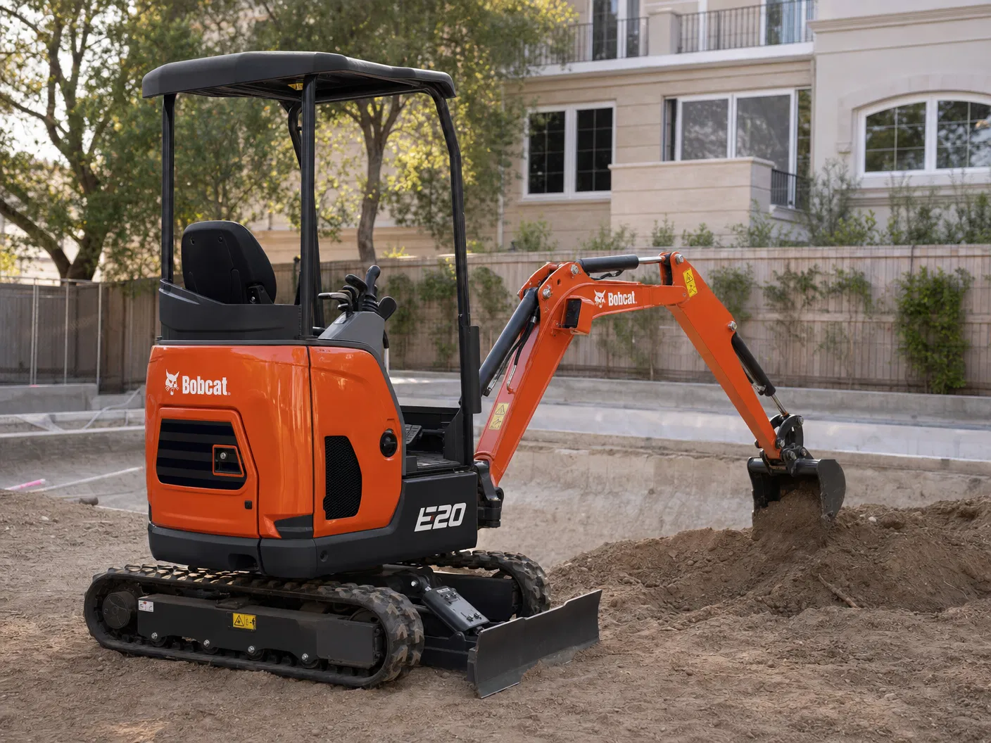 Mini Escavadeira Bobcat E20