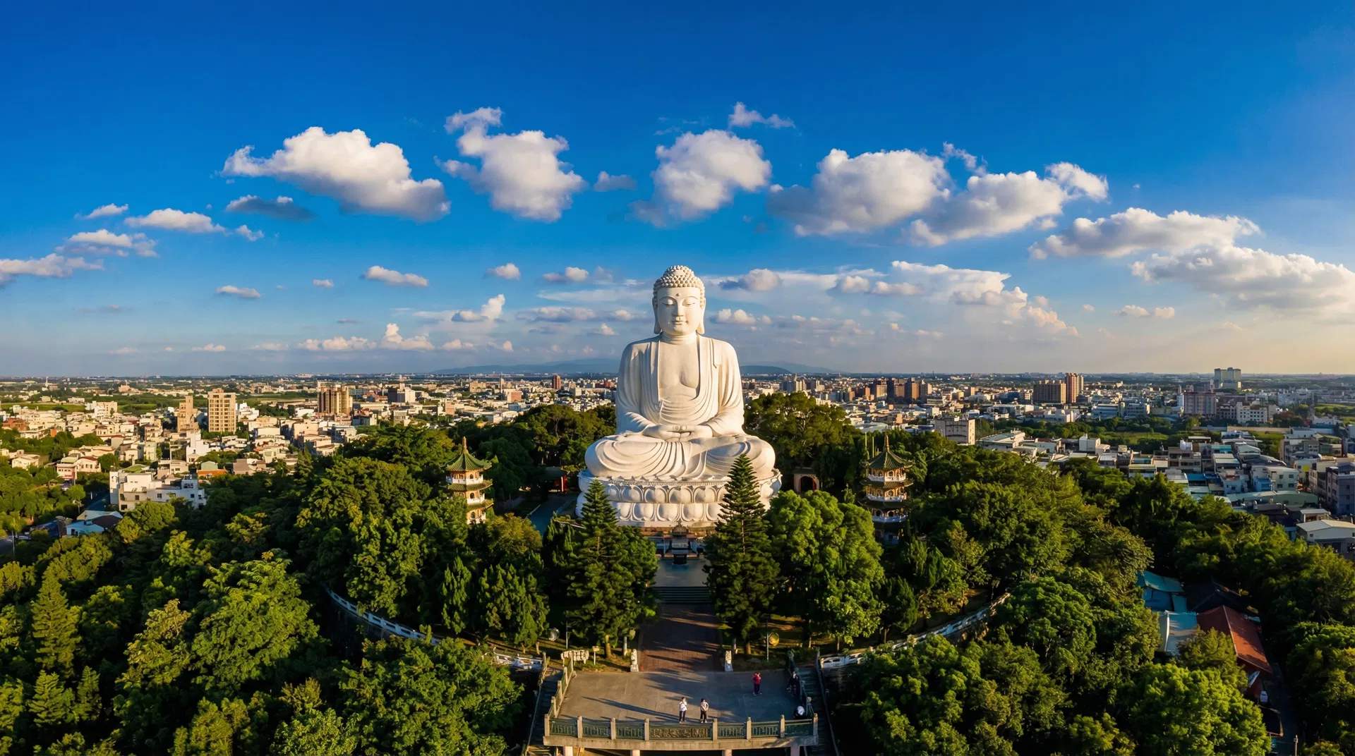 2026 彰化縣旅遊攻略|必遊景點、美食、住宿完整指南 - 縣市旅遊攻略封面圖