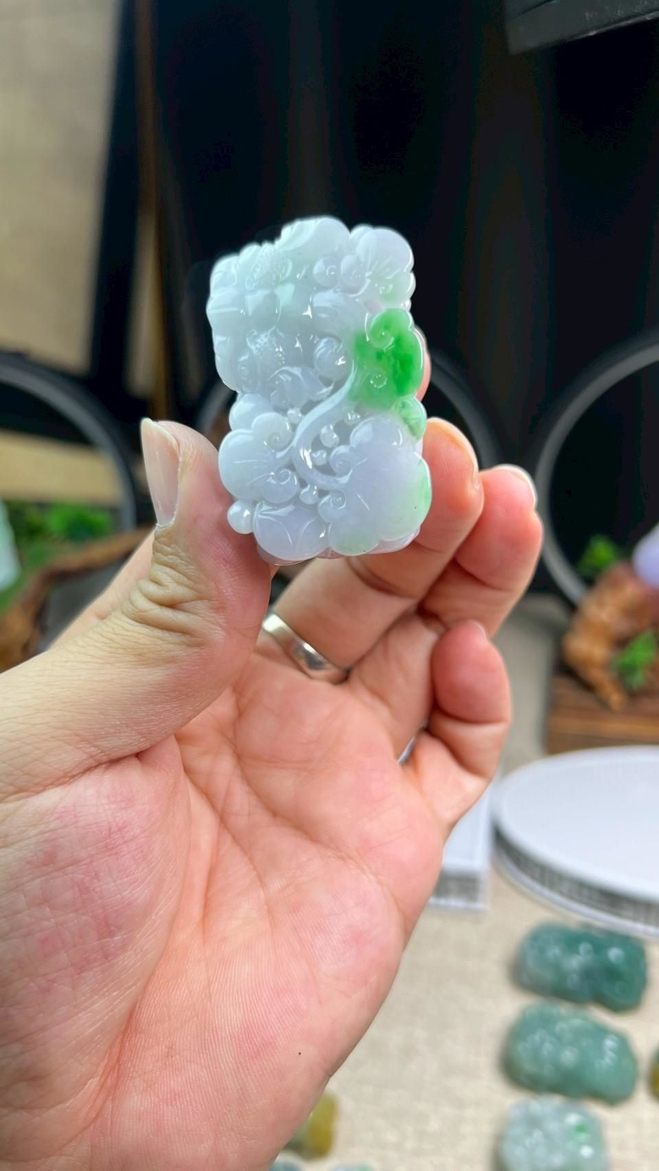 細糯帶陽綠含珠霸王