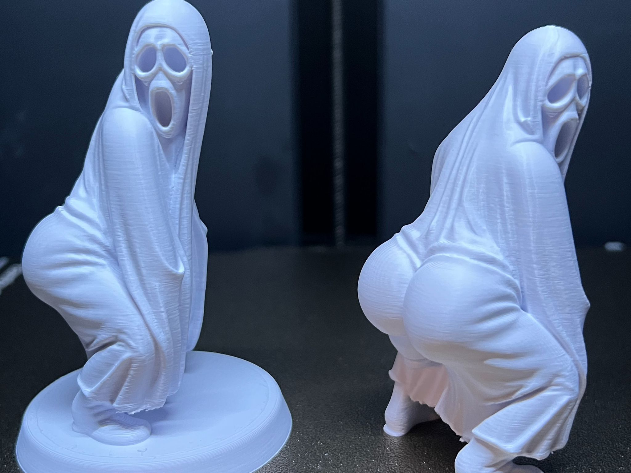 3D Masa - Kitaplık Gamer Dekorasyonu Ghost