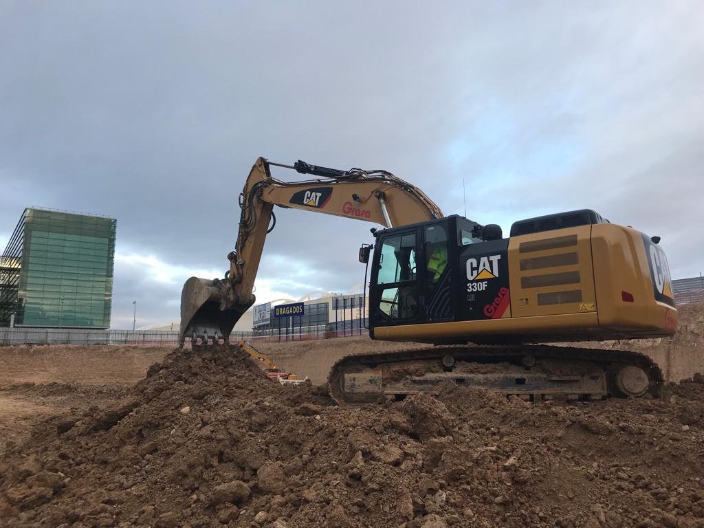 Hualaihué fortalecerá mantención de caminos con nueva maquinaria del CORE Los Lagos
