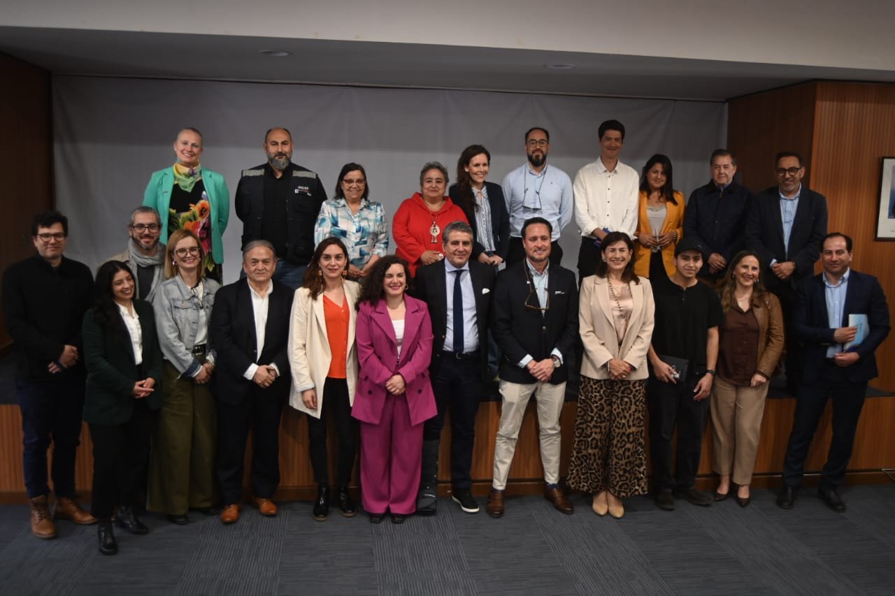 Región de Los Lagos será la protagonista de la Feria del Libro de Santiago 2025