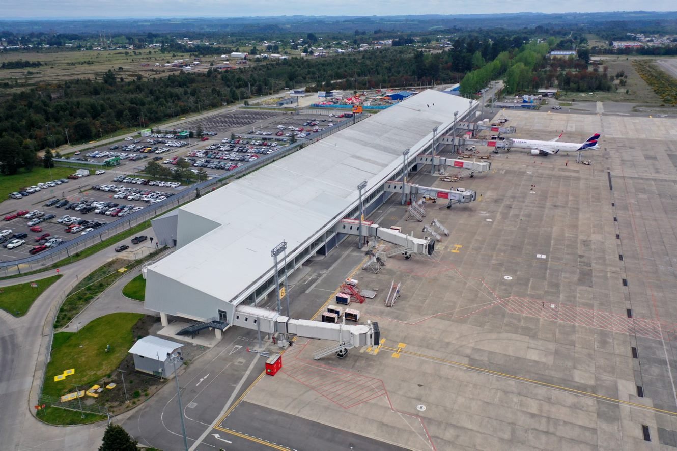 Vuelos Puerto Montt-Bariloche: Retrasos de Aduanas frenan la esperada ruta aérea