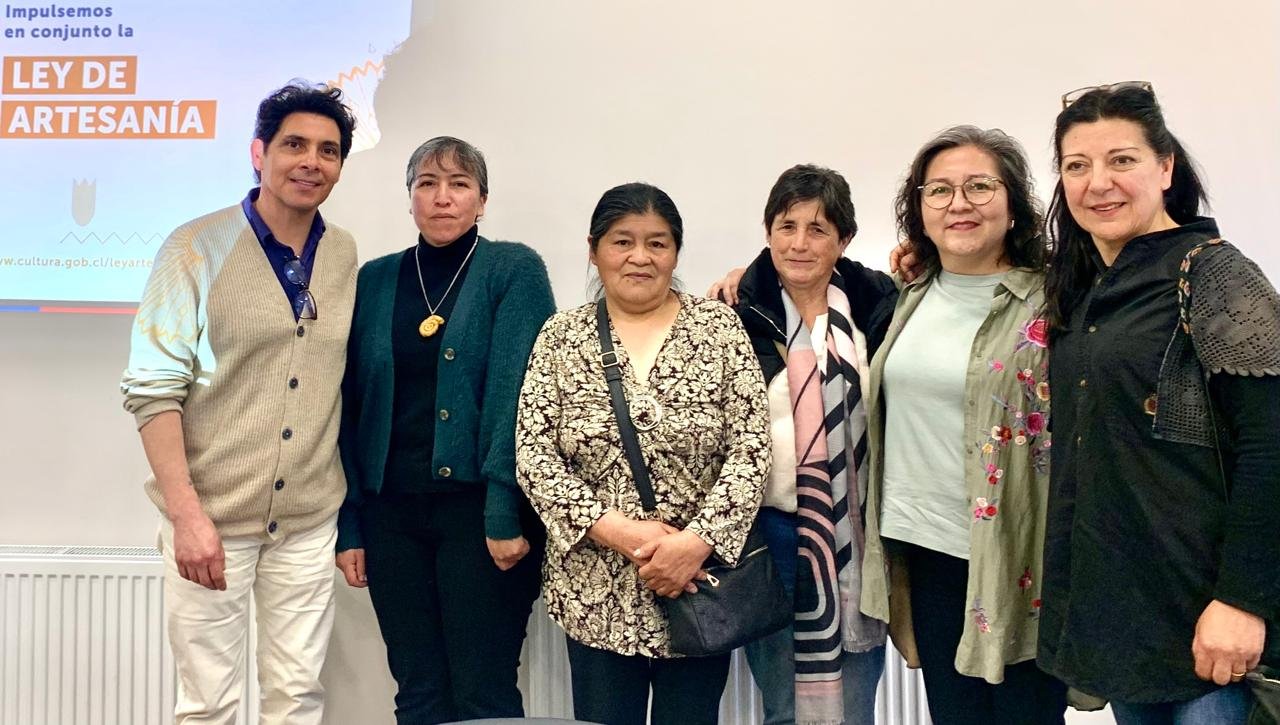 Artesanos de Los Lagos impulsan su futuro con nueva Ley y Mesa Regional