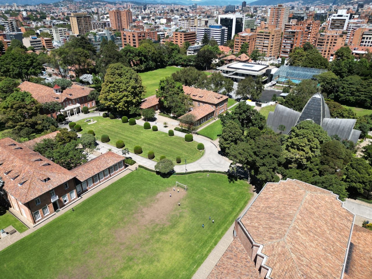 Smart Fit busca trabajadores en Chile: Conoce las vacantes y cómo postular