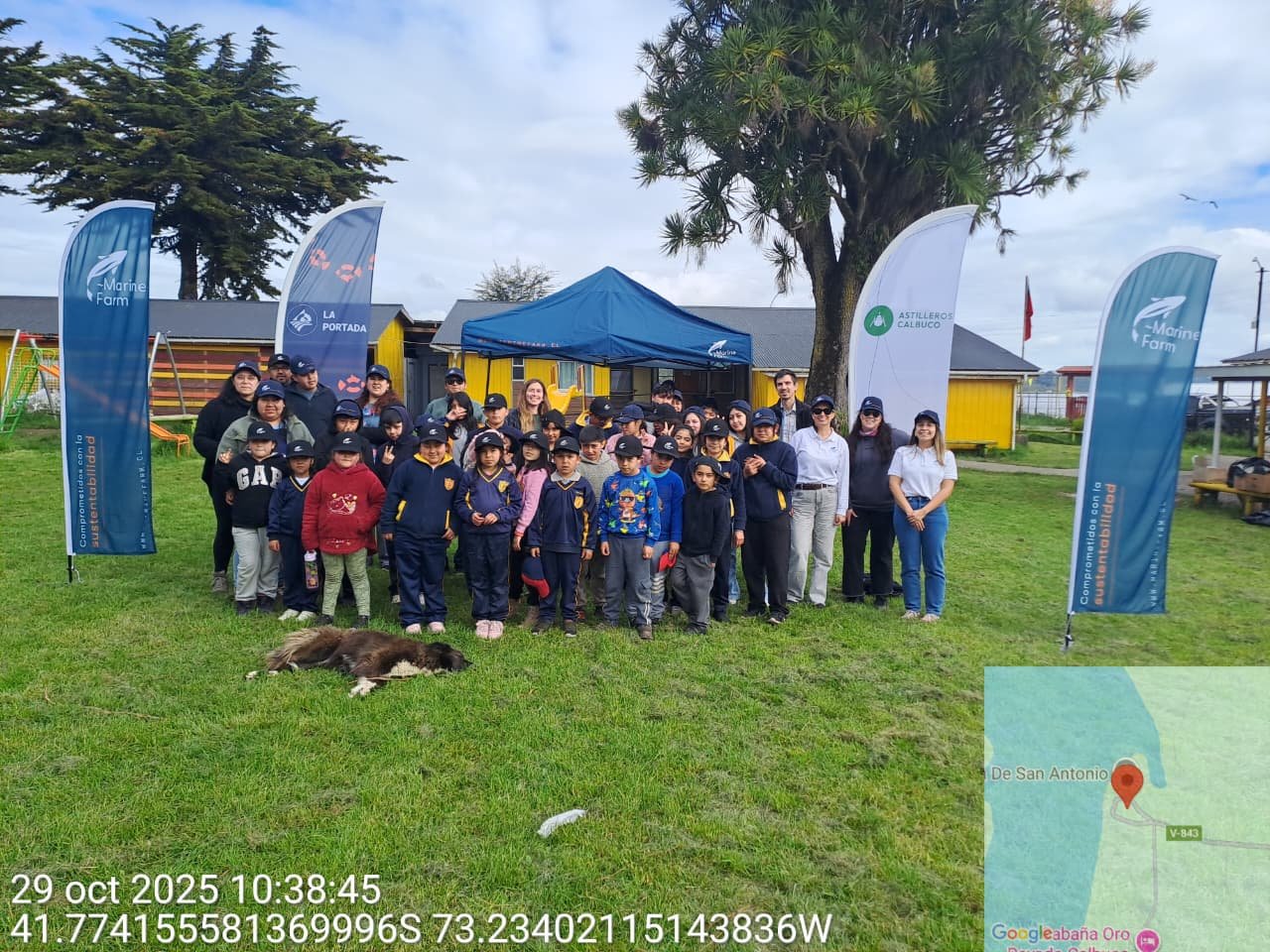 Astilleros Calbuco y comunidad lideran exitosa limpieza de playas en Calbuco
