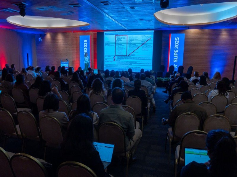 Frutillar y Puerto Varas reúnen a expertos mundiales en Infectología Pediátrica