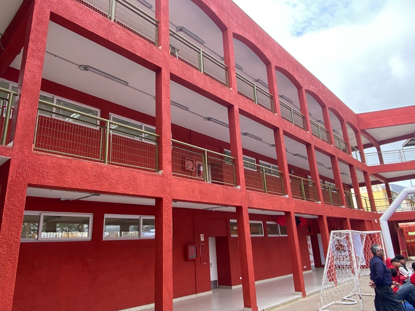 Destraban obras del Liceo Carmela Carvajal de Osorno con millonaria inversión regional