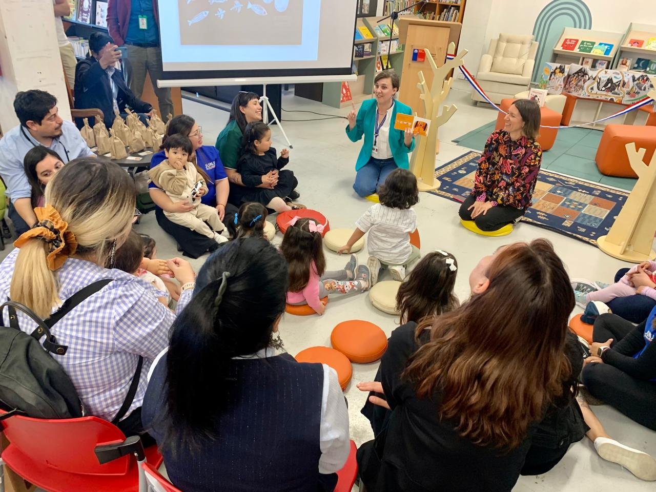 Nueva Guaguateca en Biblioteca Regional de Los Lagos Impulsa Lectura Infantil