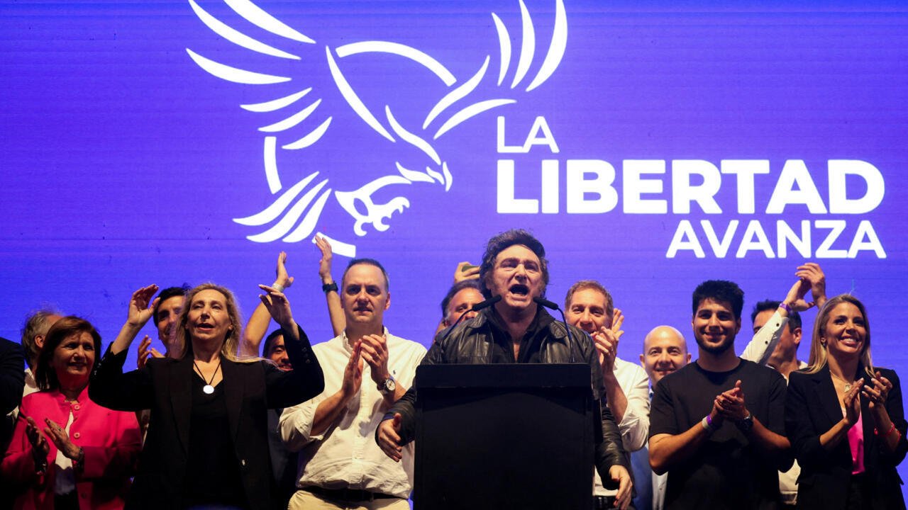 Elecciones Legislativas en Argentina: La Libertad Avanza de Milei Consolida su Dominio