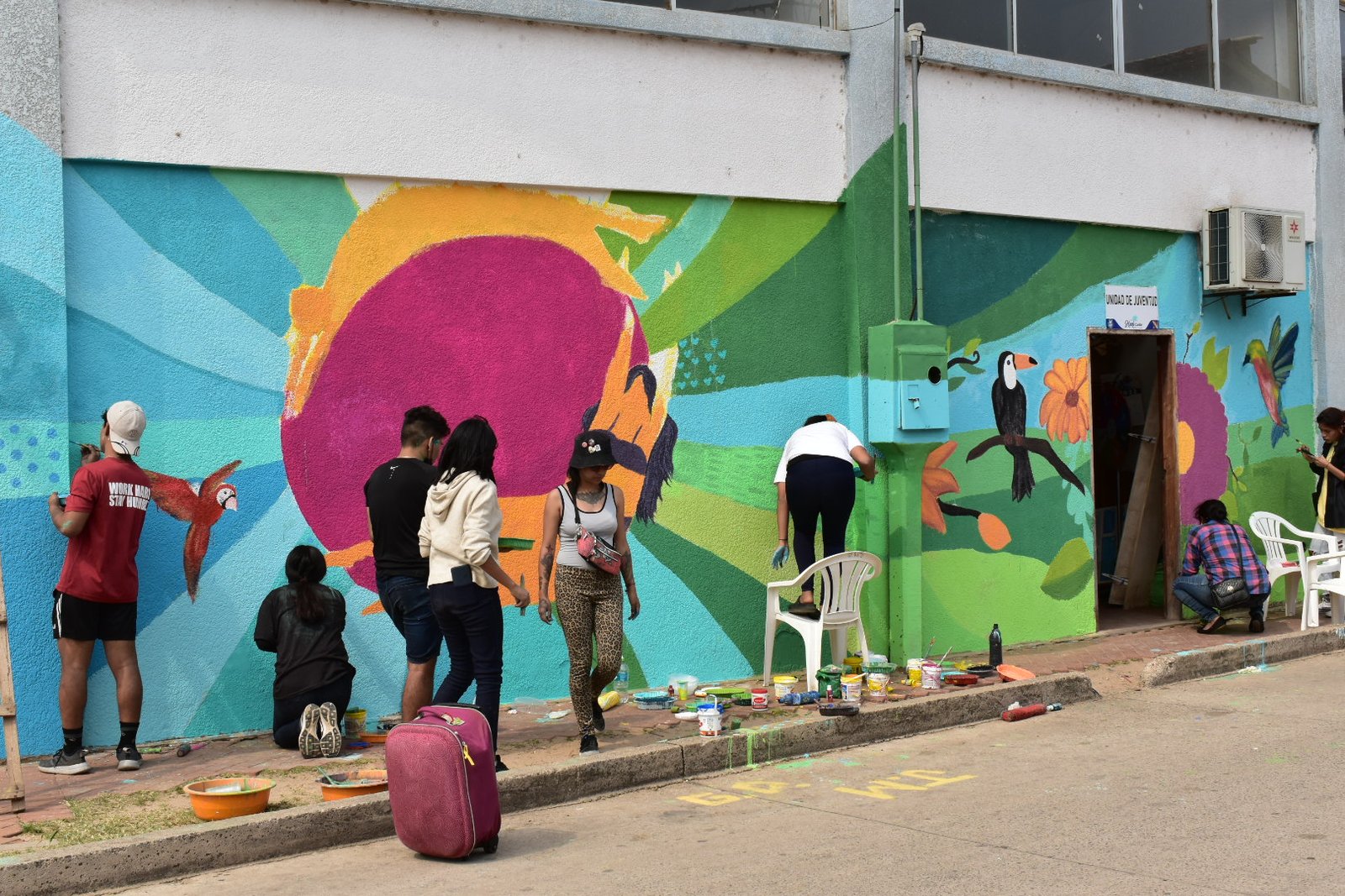 Puerto Montt: Exposición "Cultura en Movimiento" celebra 15 años de la Fiesta Urbana de las Artes