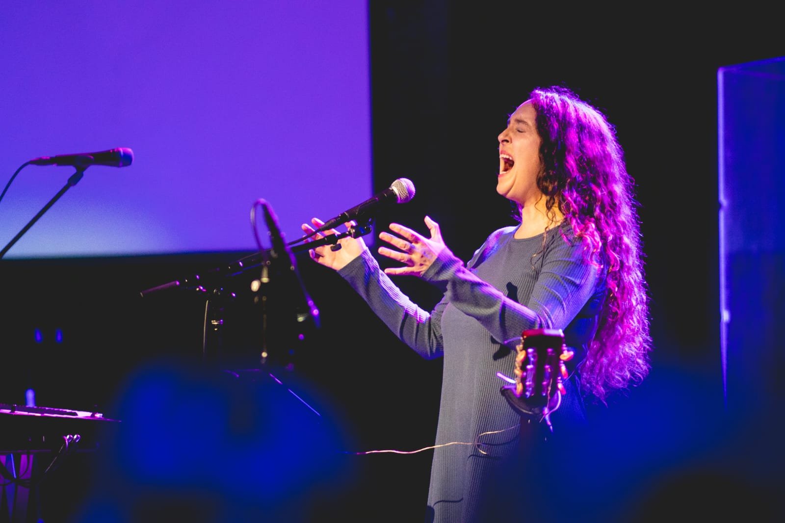 Valentina Payeras presenta “Voces del Cosmos” en Frutillar y Puerto Varas con conciertos y taller vocal