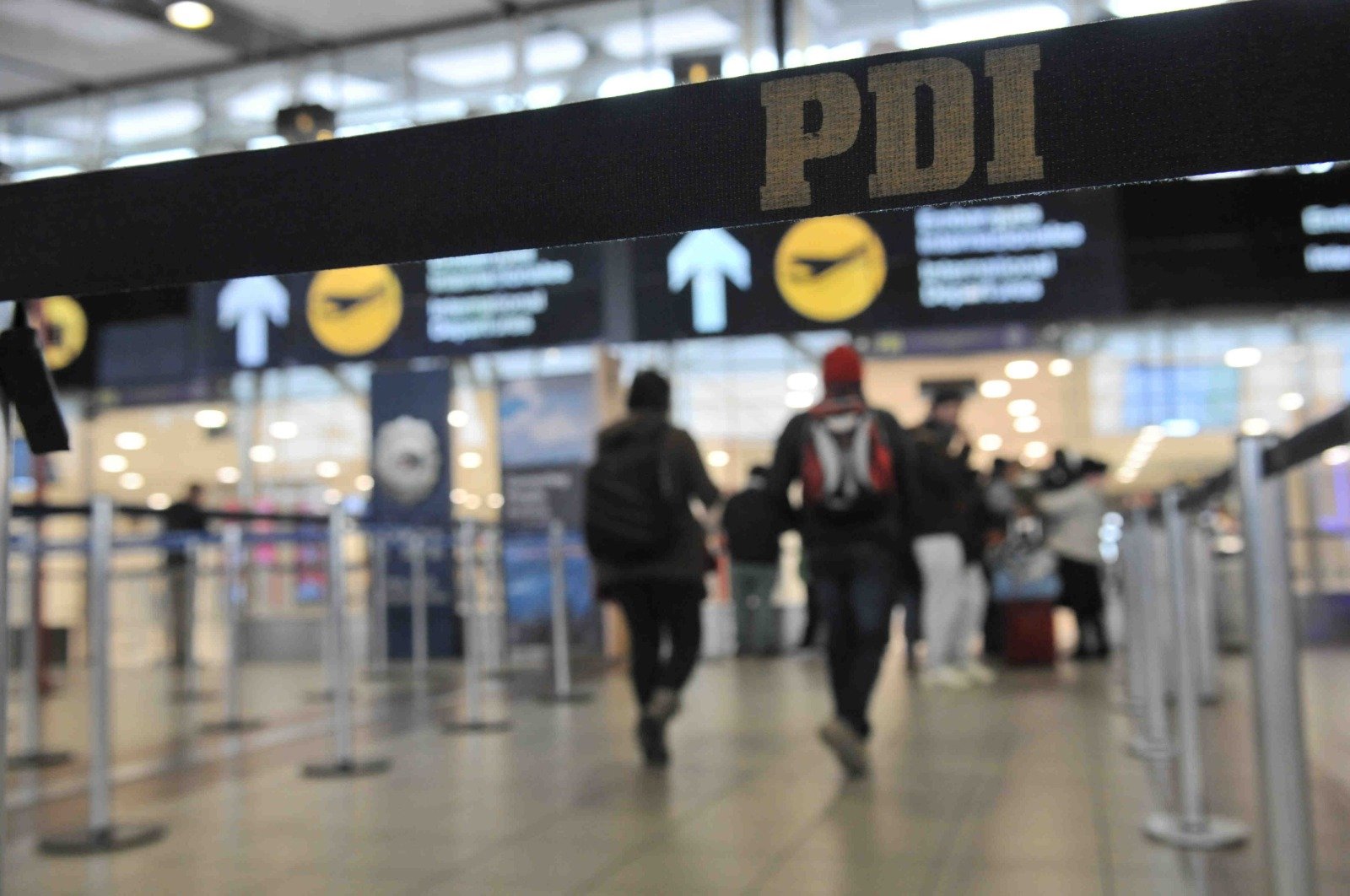 Chile expulsa a 69 extranjeros por delitos graves en nuevo operativo migratorio